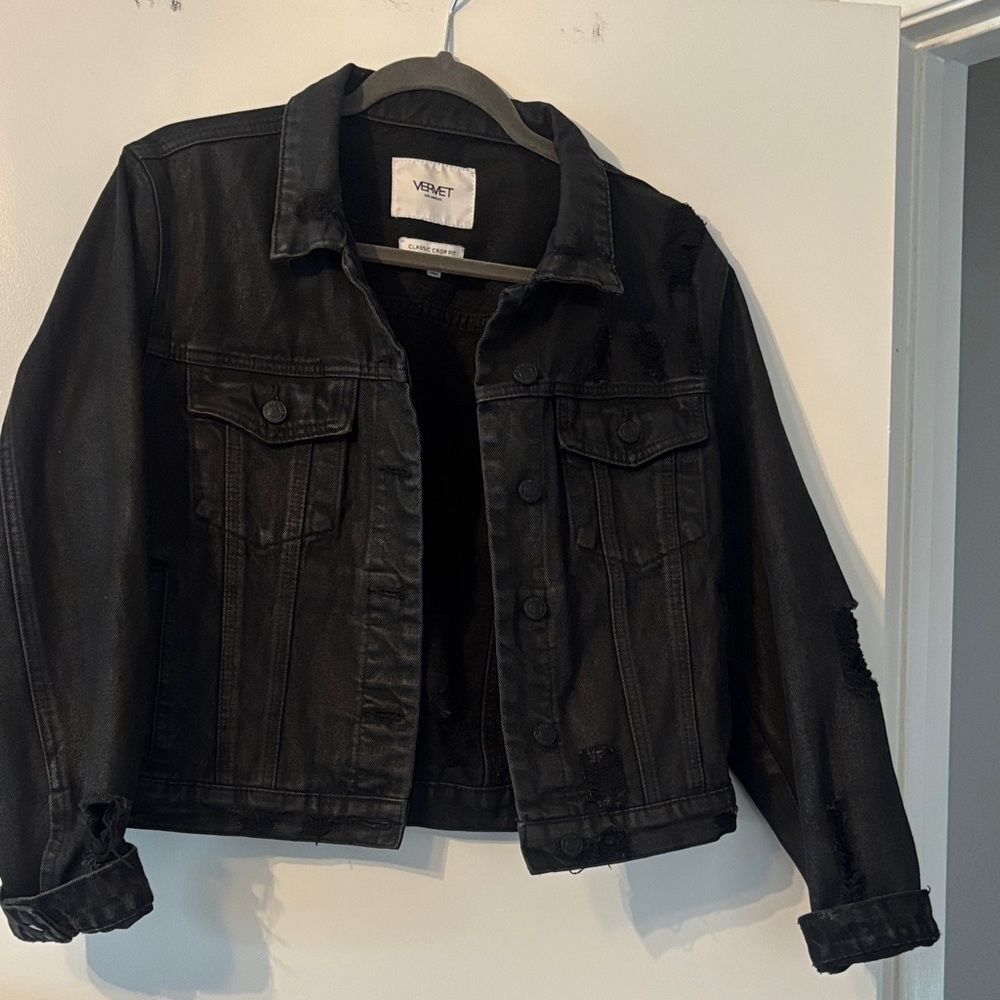 Chic Black Denim Jacket